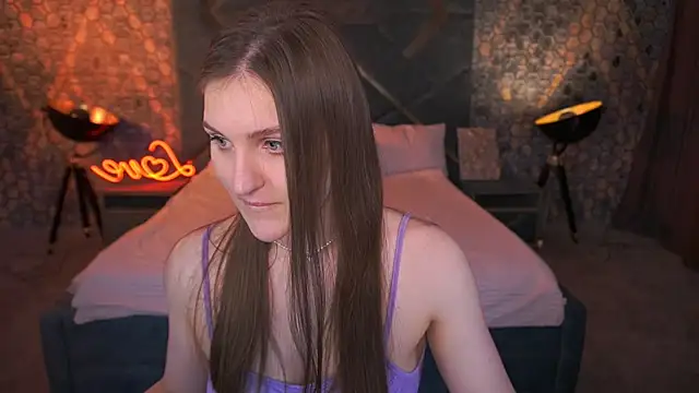 EmmyCharmm online show from 5, 11, 2025