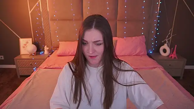 EmmyCharmm online show from 10, 2, 2026