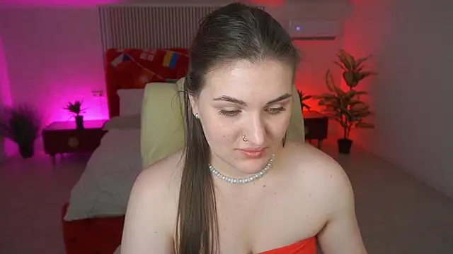EmmyCharmm online show from 19, 7, 2026