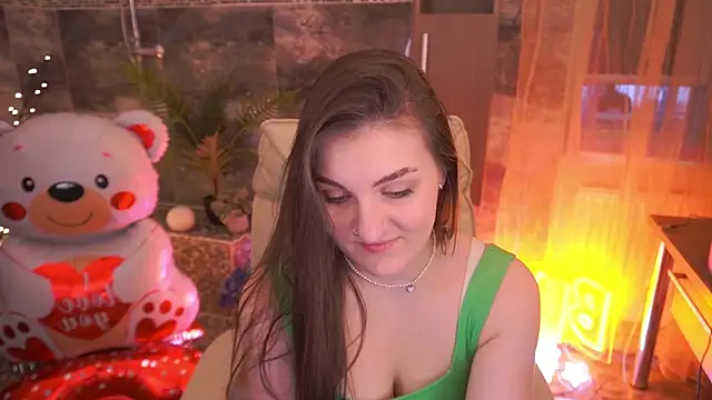 EmmyCharmm online show from 12, 2, 2026