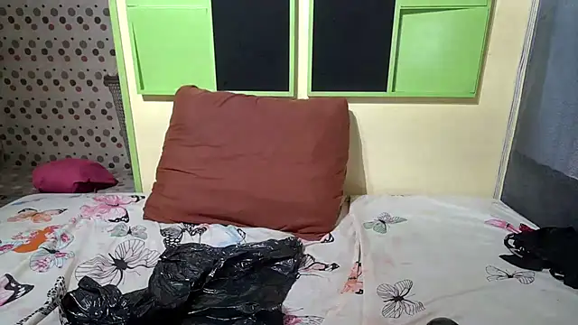 Bustylicious38DD online show from 10, 11, 2025