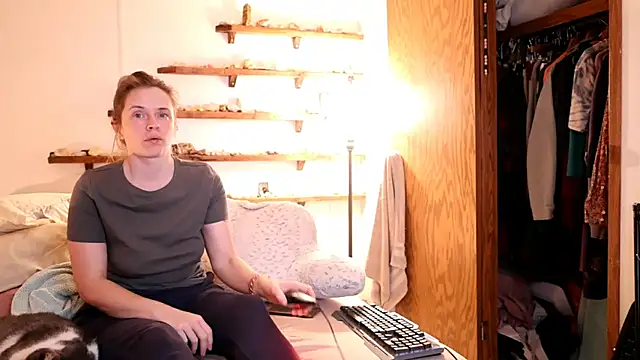 xxpixeyxx online show from 16, 4, 2026