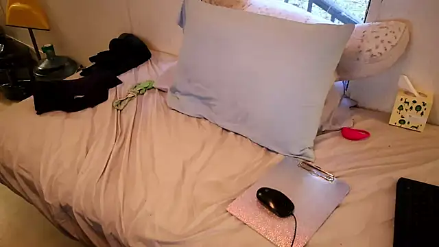 xxpixeyxx online show from 9, 11, 2025