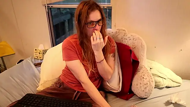 xxpixeyxx online show from 28, 10, 2025