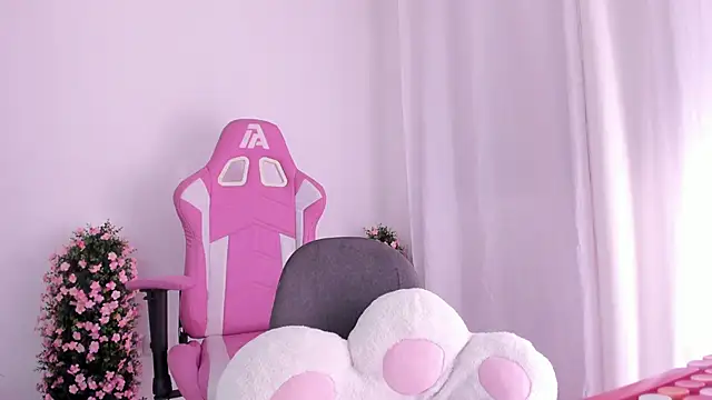 keissy rincon  online show from 11, 10, 2025