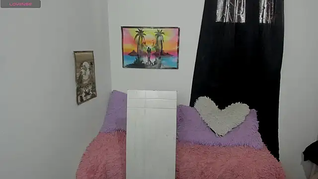 Andrys  online show from 5, 11, 2025