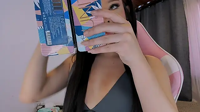 Keendall   online show from 14, 9, 2025