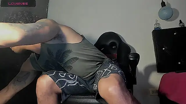 FuckHardlove online show from 25, 11, 2025