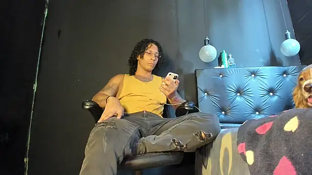 Snapshot of FuckHardlove chatting on 14, 6, 2026 FuckHardlove online show from 14, 6, 2026