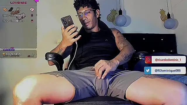 Snapshot of FuckHardlove chatting on 7, 3, 2025 FuckHardlove online show from 7, 3, 2025