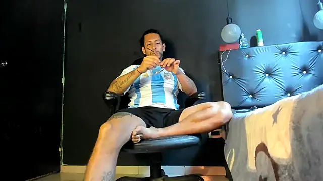 Snapshot of FuckHardlove chatting on 29, 7, 2026 FuckHardlove online show from 29, 7, 2026