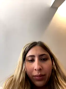 Ameellie online show from 2, 11, 2025