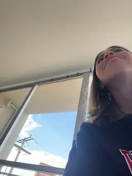 Ameellie online show from 2, 4, 2026