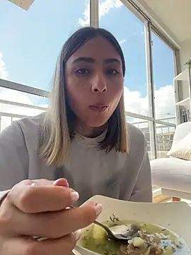 Ameellie online show from 4, 4, 2026