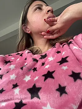 Ameellie online show from 12, 10, 2025