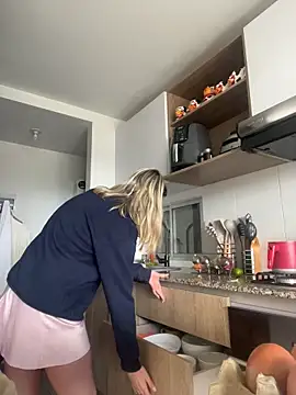 Ameellie online show from 19, 10, 2025