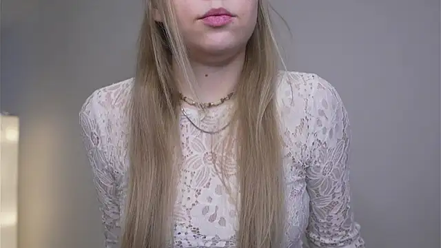 Snapshot of _Appr0ved_ chatting on 14, 9, 2025 Appr0ved online show from 14, 9, 2025