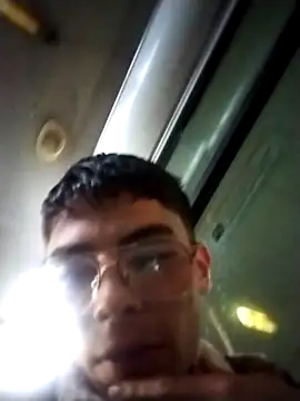 Hachee2003 online show from 2, 2, 2026