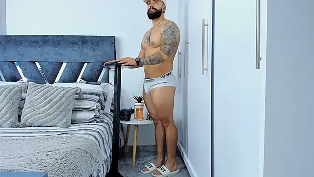 Zack Froone online show from 6, 11, 2025