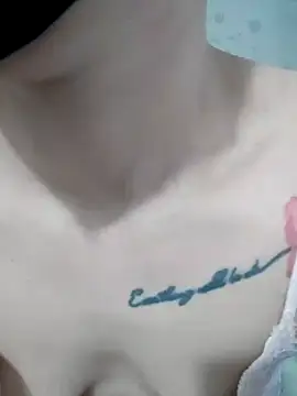 I AM NOT A SLUT online show from 16, 9, 2025