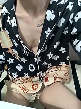 I AM NOT A SLUT online show from 7, 7, 2026
