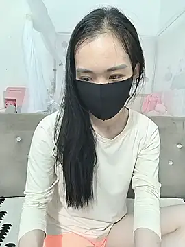 I AM NOT A SLUT online show from 28, 7, 2026