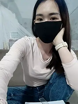 I AM NOT A SLUT online show from 9, 10, 2025