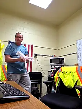 Snapshot of Cockrub1 chatting on 4, 3, 2025 Cockrub1 online show from 4, 3, 2025