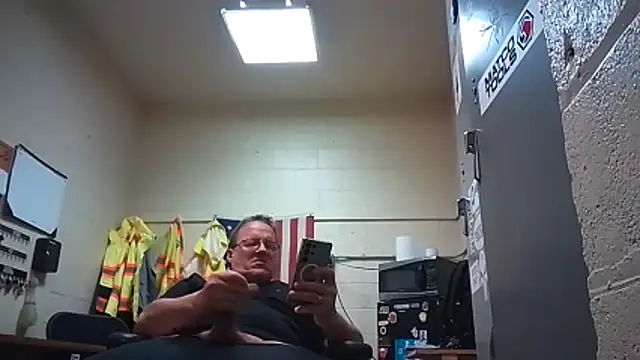 Cockrub1 online show from 14, 12, 2025