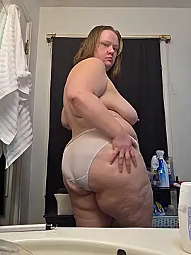 Snapshot of virgieblanca chatting on 16, 11, 2025 virgieblanca online show from 16, 11, 2025