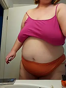 Snapshot of virgieblanca chatting on 22, 10, 2025 virgieblanca online show from 22, 10, 2025