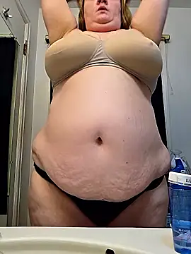 Snapshot of virgieblanca chatting on 2, 12, 2025 virgieblanca online show from 2, 12, 2025