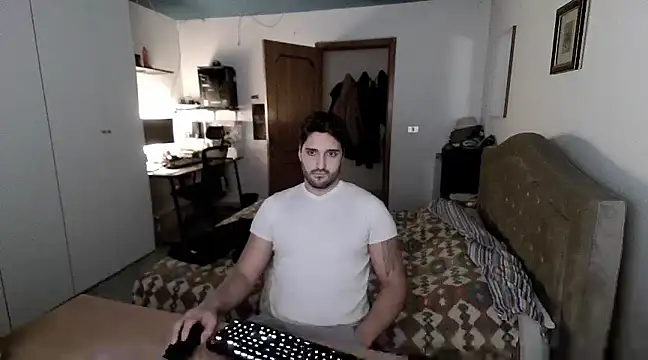 Alexox02 online show from 13, 12, 2024