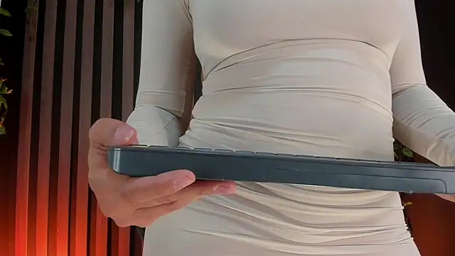 Kleeopatra  online show from 18, 1, 2025
