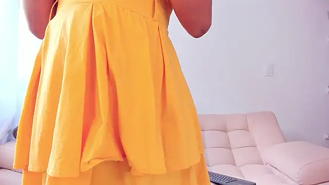 Alaia Ferrer  online show from 19, 3, 2025