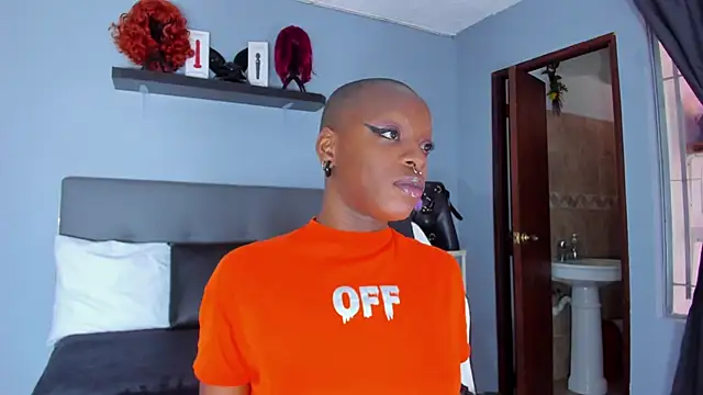 Snapshot of Coco_Kiss chatting on 20, 10, 2025 Coco Kiss online show from 20, 10, 2025