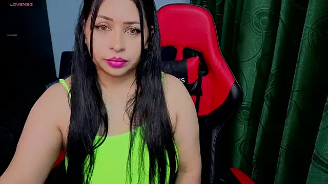 charlotee lovee69 online show from 18, 6, 2026