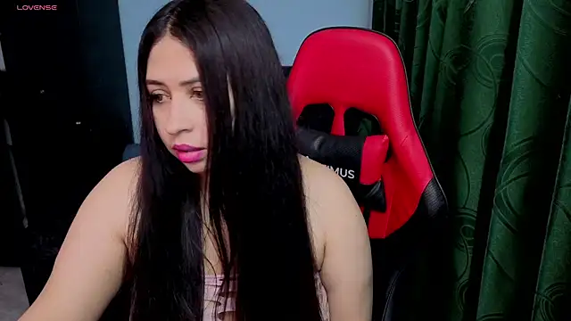 Snapshot of charlotee_lovee69 chatting on 31, 5, 2026 charlotee lovee69 online show from 31, 5, 2026