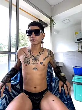 Snapshot of Hardcockboysxxx chatting on 13, 11, 2025 Hardcockboysxxx online show from 13, 11, 2025