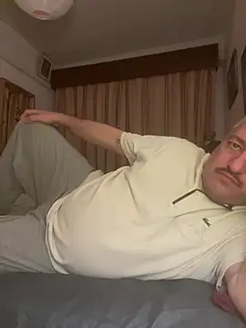 Russirayu online show from 18, 4, 2026