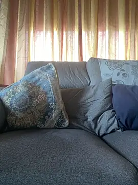 Russirayu online show from 11, 2, 2026