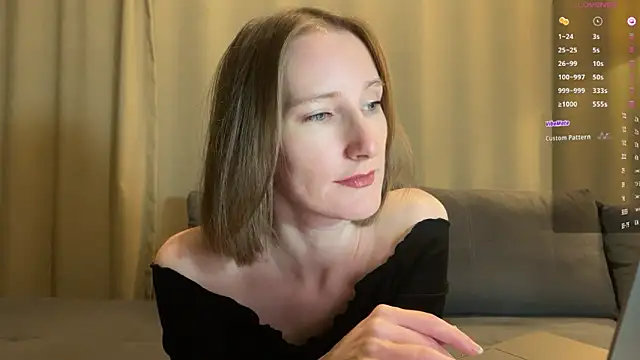 MonikaBos online show from 7, 12, 2024