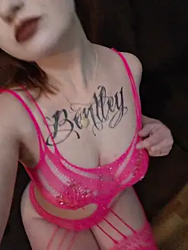 Snapshot of XxxonlyinexxX chatting on 6, 11, 2025 XxxonlyinexxX online show from 6, 11, 2025