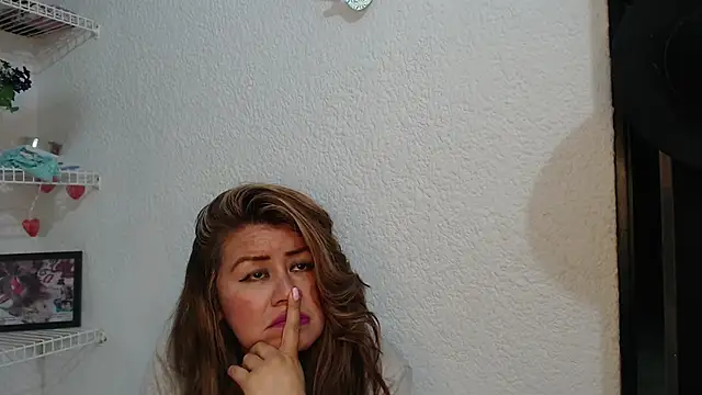 isabellacen online show from 11, 1, 2026