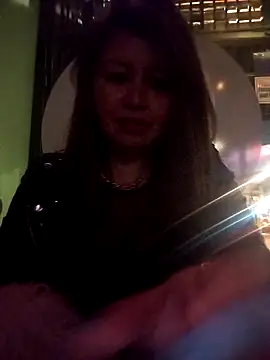 Snapshot of isabellacen chatting on 2, 3, 2025 isabellacen online show from 2, 3, 2025