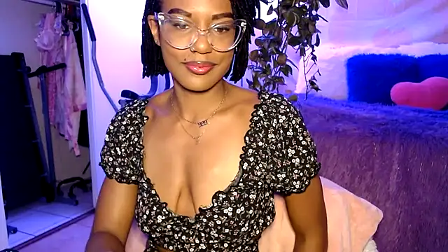 CocoSage online show from 6, 7, 2026