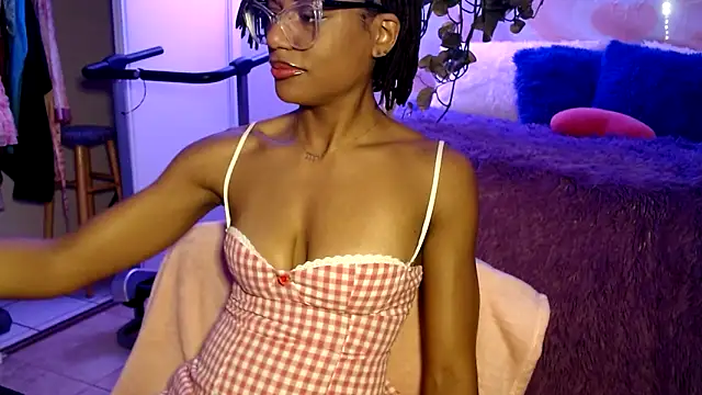 CocoSage online show from 4, 12, 2025