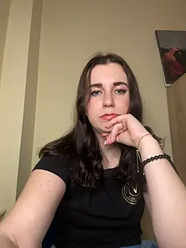 Snapshot of Teylor_Love chatting on 10, 4, 2026 Teylor Love online show from 10, 4, 2026