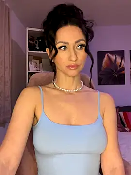 KatyEvanss online show from 25, 10, 2025