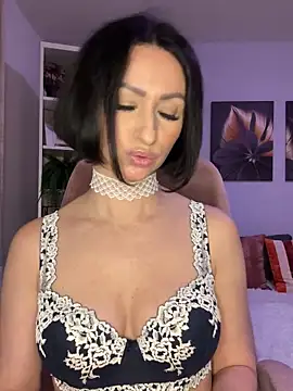 KatyEvanss online show from 25, 11, 2025